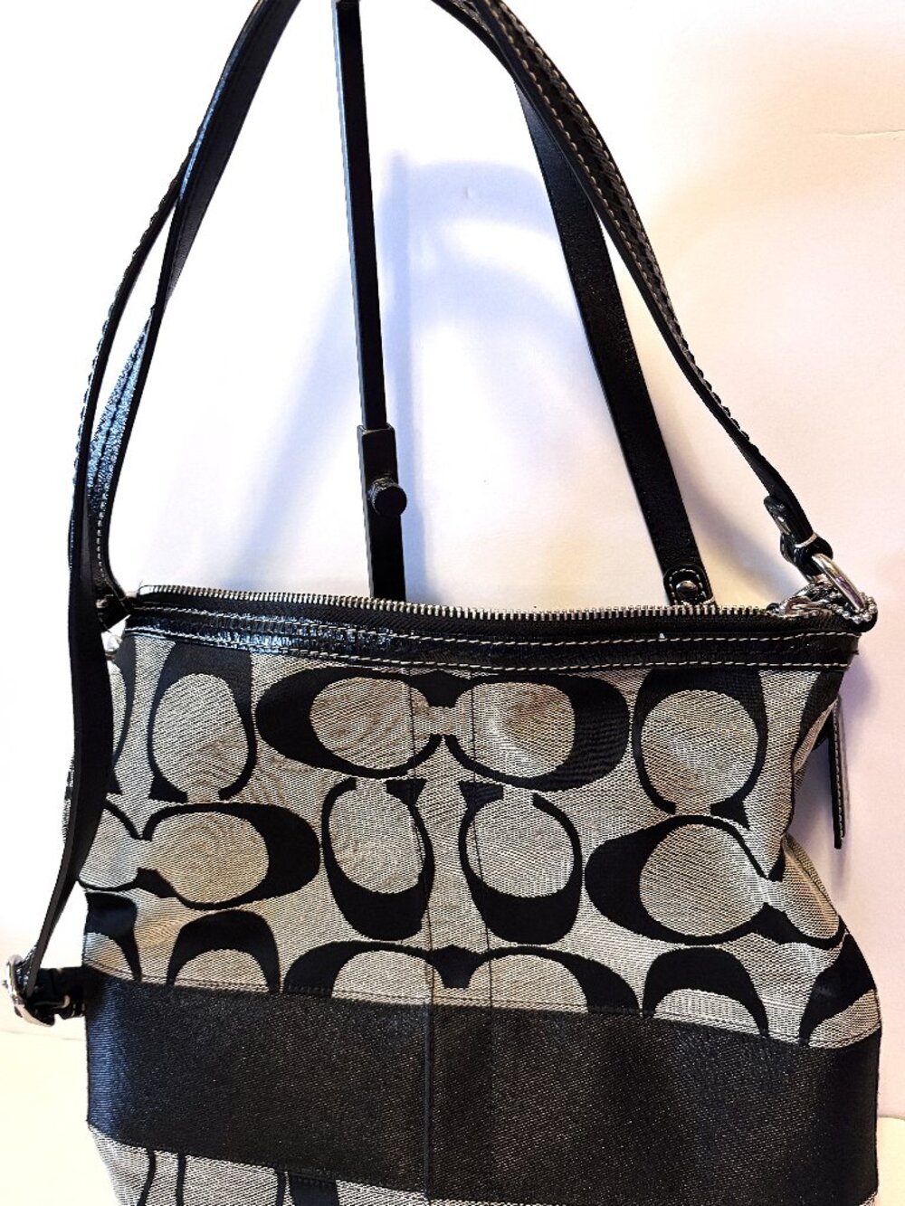 Vintage Coach Authentic Black and Tan Shoulder Bag